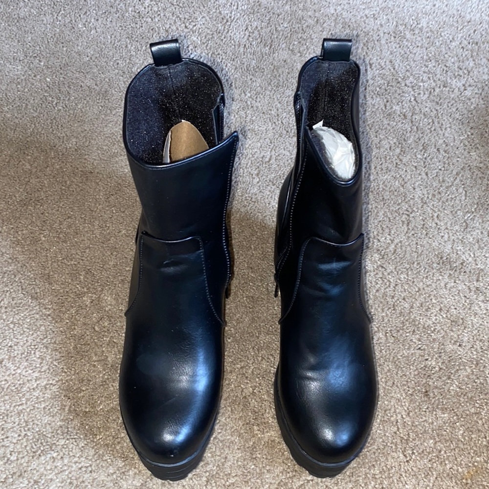 Black heeled pump boots